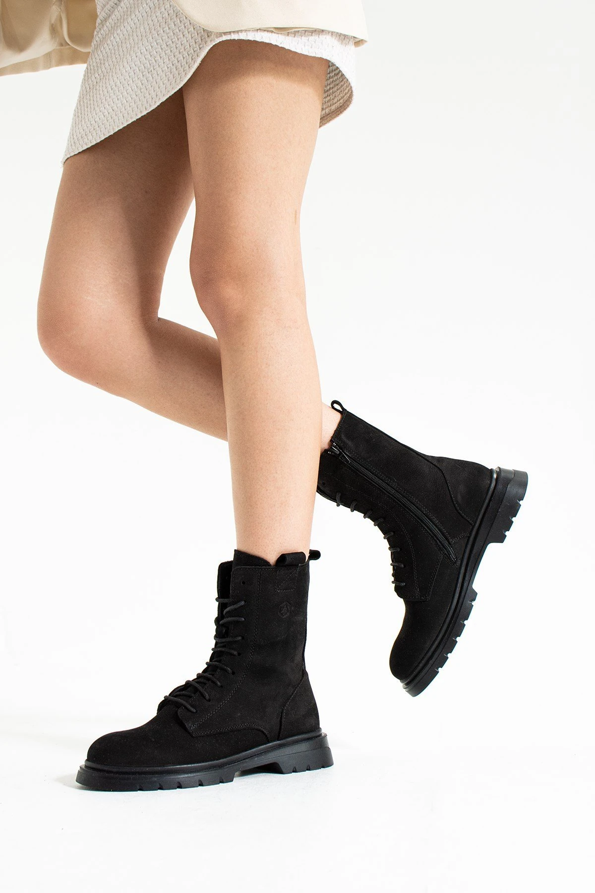 Hammer Jack Hakiki Deri Siyah Kadın Bot 10222730-Z Siyah